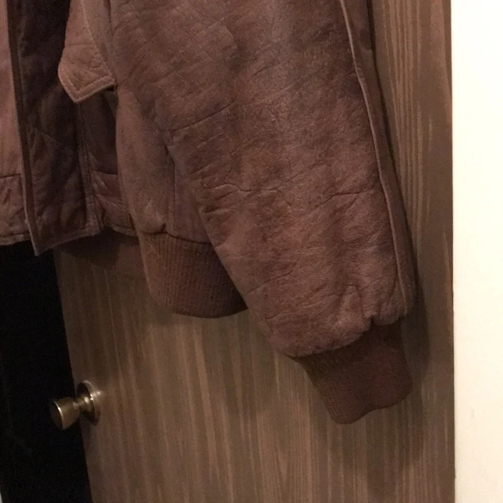 Brown leather bomber jacket with zip off hood - Picture 6 of 8